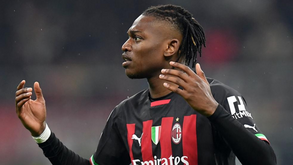 Spalletti visa Rafael Leão: «Digam-me que mensagem passa às crianças...»