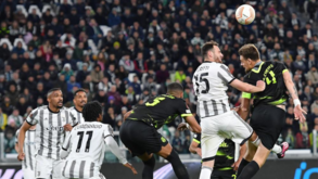 Coates acredita na reviravolta em Alvalade: «Quem viu o jogo sabe que fomos superiores»