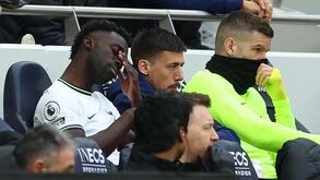 Lloris incrédulo com assobios de adeptos do Tottenham: «Nunca vi nada assim na minha carreira»