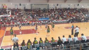 Festa do Basquetebol: os festejos das Sub-16 femininas do Porto após tirunfo na final do escalão
