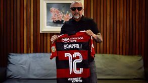 Sampaoli já chegou ao Rio de Janeiro e vai assistir ao Flamengo-Coritiba