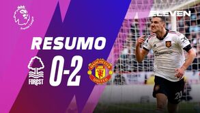 O resumo do Nottingham Forest-Man. United com um golo português para ver