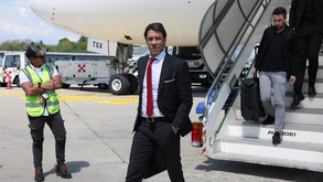 Benfica já está em Milão: águias divulgam imagens do momento da chegada