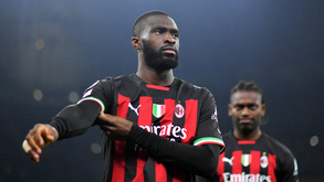 Tomori: «Seria bom uma meia-final com o Inter, mas o Benfica também é uma equipa forte»