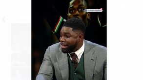 Como uma pergunta de Carragher a Rafael Leão sobre o Inter-Benfica deixou um estúdio inteiro a rir às gargalhadas