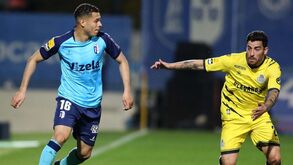 Cântico 'Guimarães é m...' vale multa a Vizela e Boavista