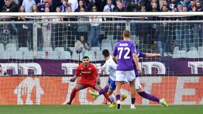 Afonso Sousa marca pelo Lech, mas Fiorentina avança para as 'meias' com West Ham, Basileia e AZ