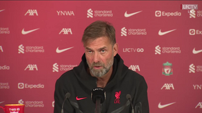 Klopp sobre Darwin: «O inglês dele ainda não é bom, se é que realmente existe...»