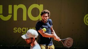 Pedro Sousa travado nas meias-finais do Oeiras Open