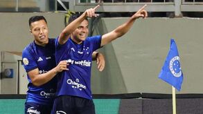 Cruzeiro de Pepa derrota Grémio e soma primeira vitória no Brasileirão