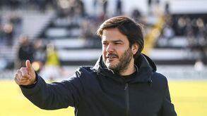 Adeptos criam cântico para pedir permanência de Moutinho na Académica