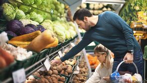 Batata doce tem IVA zero? E o leite para bebé ou o atum à algarvia? Os esclarecimentos do Fisco