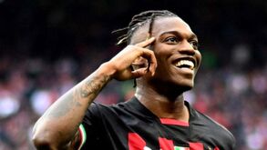 Rafael Leão 'imune' à pressão: «Sempre encarou o futebol de forma natural e despreocupada»