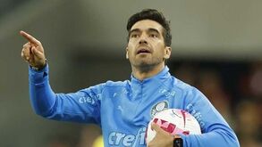 Palmeiras de Abel Ferreira empata na visita ao Tombense e avança na Taça do Brasil