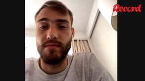 Do 'carinho' de Vieira ao silêncio de Rui Costa: Ferro aborda saída do Benfica em entrevista a Record