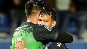 Três jogadores do Feirense dispensados... por quatro dias