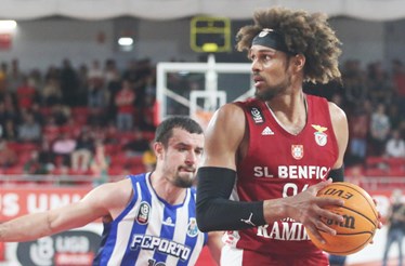 Benfica anuncia saída de Carlos Andrade - Basquetebol - Jornal Record