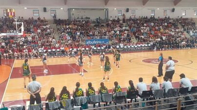 Festa do Basquetebol: os festejos das Sub-16 femininas do Porto após tirunfo na final do escalão