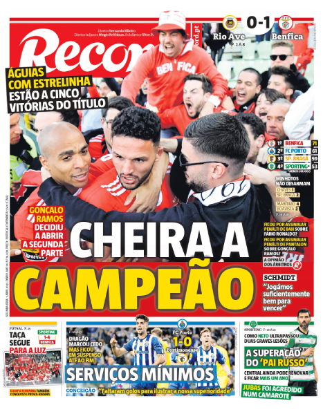 Descarregar capa em PDF de alta resolução