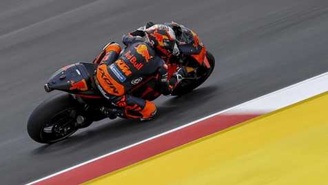MotoGP: Miguel Oliveira 13.º numa corrida com final frenético