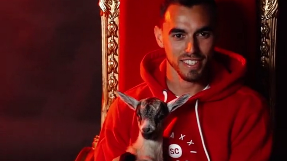 Reencontro entre GOAT's após assinatura do novo vínculo do internacional luso