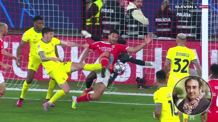 Ex-árbitro espanhol explica lance que envolve Gonçalo Ramos