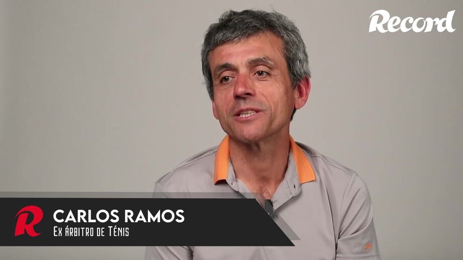 Começou a carreira no ténis em 1990 e apitou 10 finais de Grand Slam