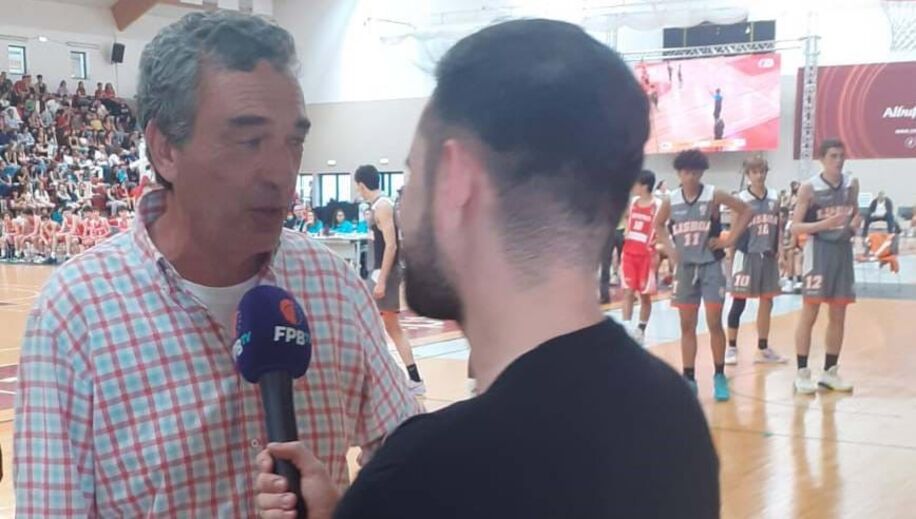 Júlio Magalhães em conversa com a FPB