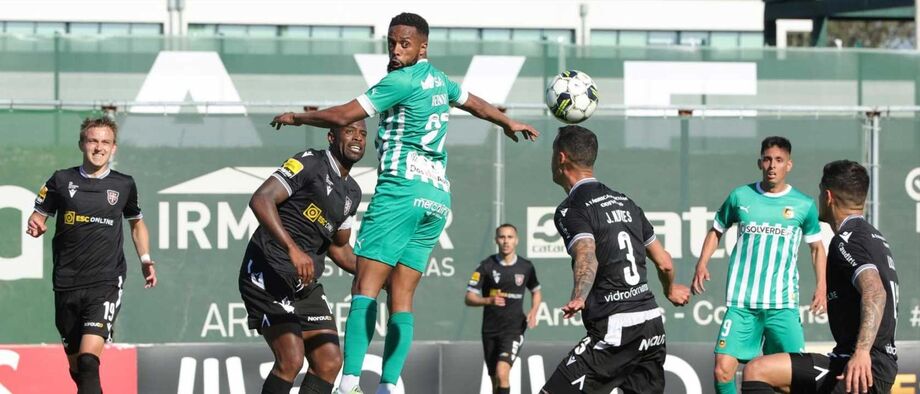 A crónica do Rio Ave-Casa Pia, 1-1: um empate com sabor agridoce