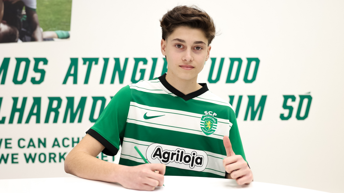 Sporting assina contrato de formação com Afonso Ribeiro - Sporting ...