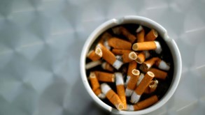 Governo recua: afinal gasolineiras vão poder vender tabaco 