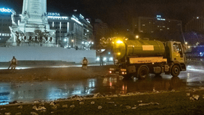 Câmara de Lisboa mostra trabalho realizado após rasto de lixo deixado no Marquês de Pombal