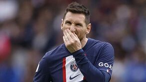 PSG suspende Messi: argentino está também afastado dos treinos e não receberá salário