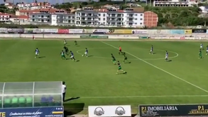 O golo do Ericeirense que deixou os jogadores do Lourinhanense revoltados e incrédulos