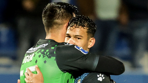 Trio volta para nova dispensa