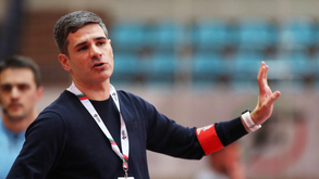 O golo anulado ao Benfica no fim do jogo com o Palma Futsal: o momento em que a bola entra e o cronómetro