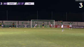 Golão de Fatawu evita descida do Sporting B: veja as imagens