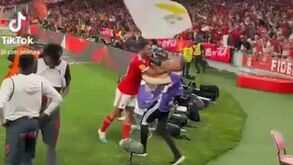 O festejo efusivo de Gonçalo Ramos após golo de Rafa ao Sp. Braga