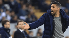 Alargamento de vagas dá 'luz verde' a Moreno para integrar curso de treinadores da UEFA