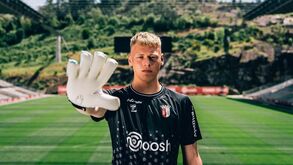 Hornicek após renovar com o Sp. Braga: «Quero ser o guarda-redes da equipa principal»