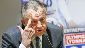 Transformou um bebé num gigante: O Lyon tem muito a agradecer a Jean-Michael Aulas