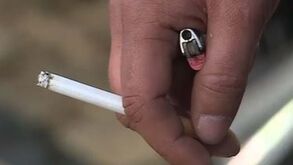 Governo quer proibir venda de tabaco em máquinas automáticas e fumar junto de escolas, faculdades ou hospitais