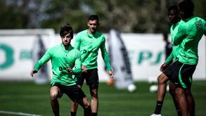 Aí está ele: 305 dias após a grave lesão, Daniel Bragança está de regresso aos treinos do Sporting
