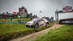 Campeão tranquilo na corrida titânica