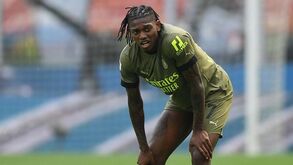 Rafael Leão recupera de lesão com o Dr. Milagres Paulo Araújo