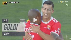 Musa entrou e marcou um minuto depois, num contra-ataque letal do Benfica