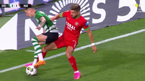 O tira-teimas por Iturralde González: a falta em Alvalade e o lance com Gonçalo Ramos em câmara lenta