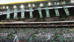 Movimento 'Diz Não': adeptos do Sporting tentam travar venda de bilhetes a adeptos do Benfica
