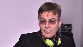 Morreu Andy Rourke, o baixista da banda The Smiths