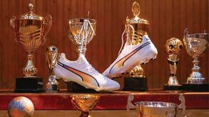 PUMA lança nova versão das lendárias chuteiras King